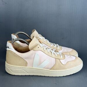 VEJA V-10 Colorblock Leather Low-Top Sneaker shoes womens size 9